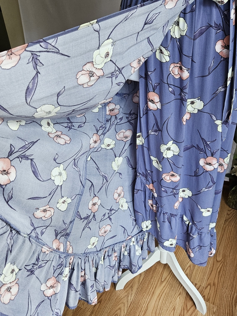 B·O·G Collective Floral Wrap Maxi Dress Size S Lavender Purple High-Low Ruffle - Picture 9 of 13